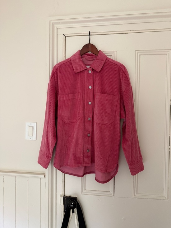 Levi's Tops - Levi's Women’s Corduroy Overshirt Chore Jacket. Sz Sml. GREAT shape. SPRINGTIME!